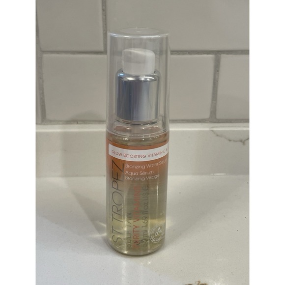 St Tropez Self Tan Bronzing Water Serum Glow Boosting Vitamin C 1.69 fl oz New - Picture 1 of 4